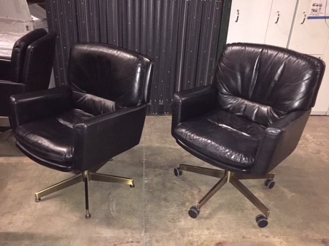 RENTAL ONLY - Black leather desk/gst seating - click to see full size photo