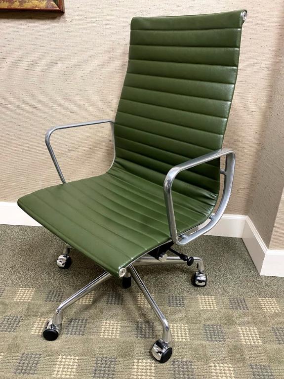 RENTAL ONLY- Herman Miller Eames Green - click to see full size photo