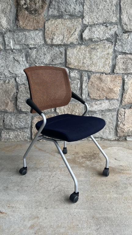 Mayline Valore Mid Back Chair - click to see full size photo
