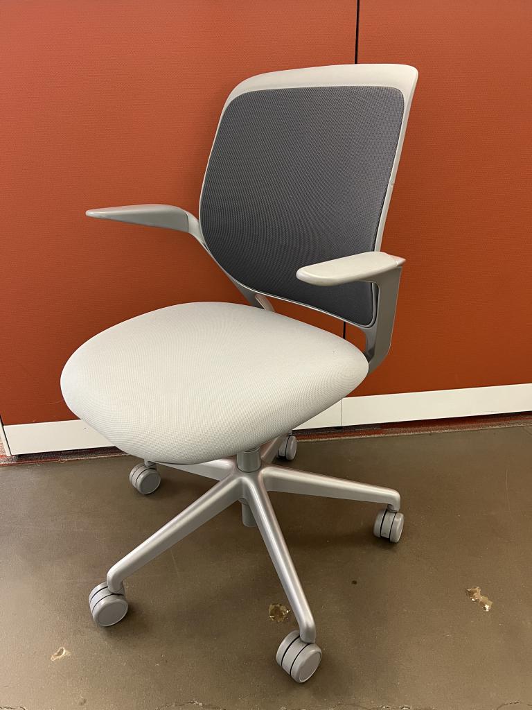 Steelcase Cobi Silver/Gray - click to see full size photo