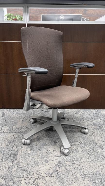 Knoll Life Brown Task Chairs - click to see full size photo