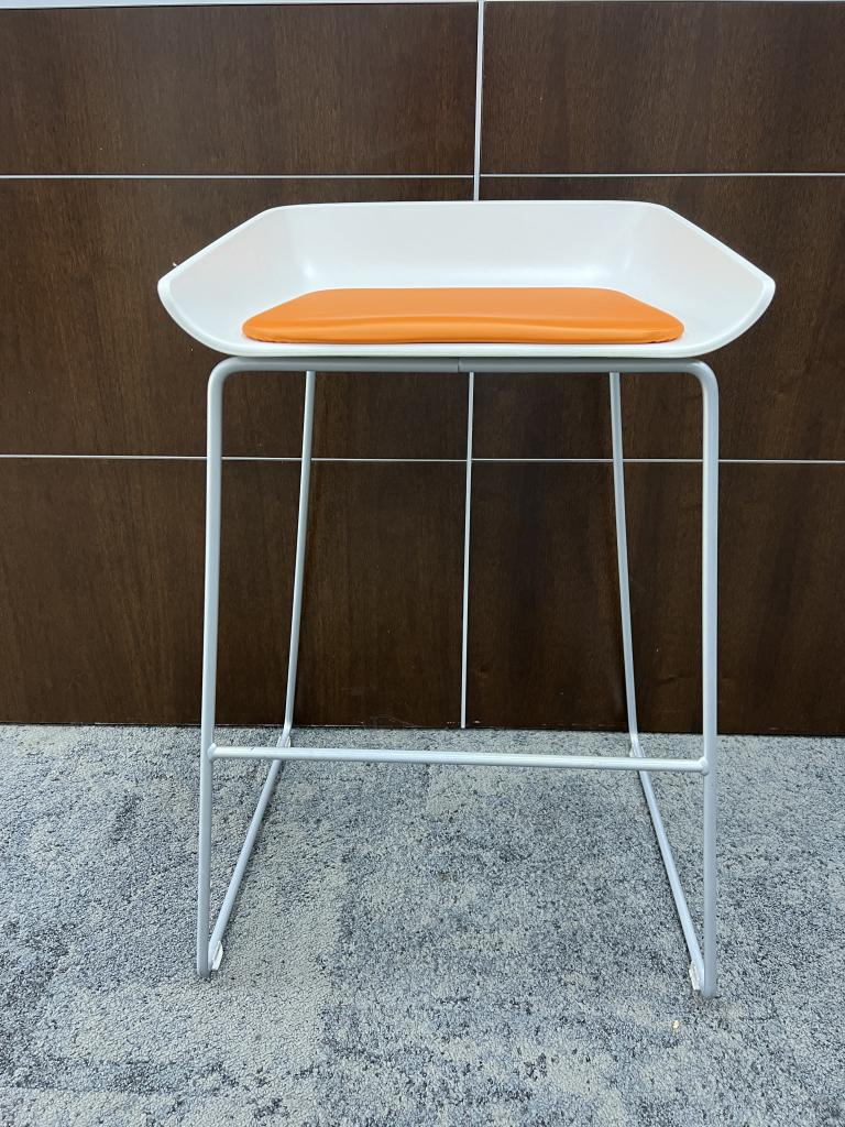 Steelcase Scoop Stool - click to see full size photo