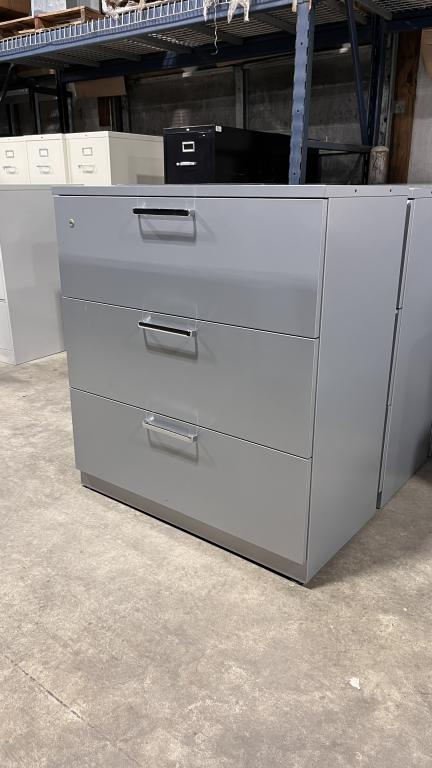36" Steelcase 3 Drawer Lateral File - Gray - click to see full size photo